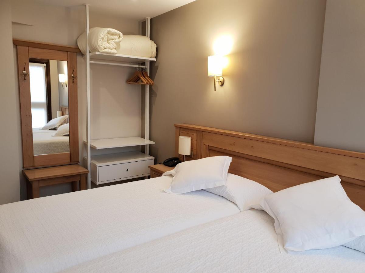 Hotel Alda A Boira Jaca Eksteriør bilde